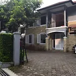 D&D Backpackers Guesthouse