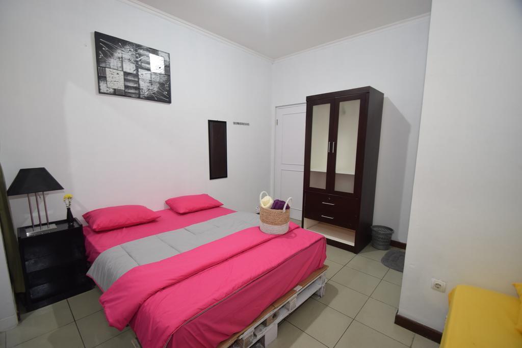 D&d Backpackers Wisma tamu Bandung